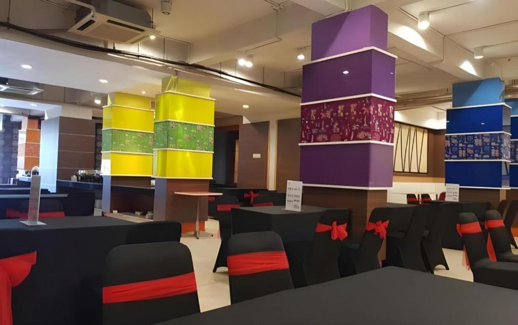 U Stay Hotel Mangga Besar Jacarta Exterior foto