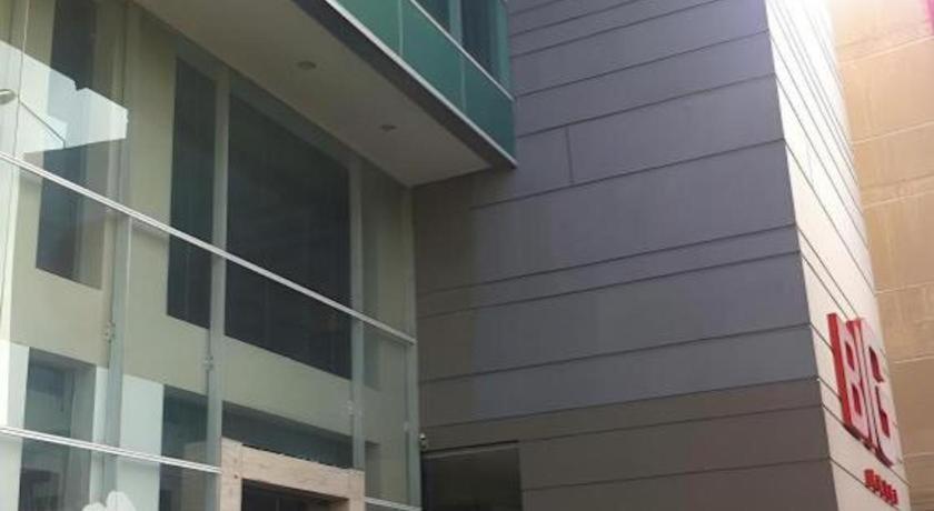 U Stay Hotel Mangga Besar Jacarta Exterior foto
